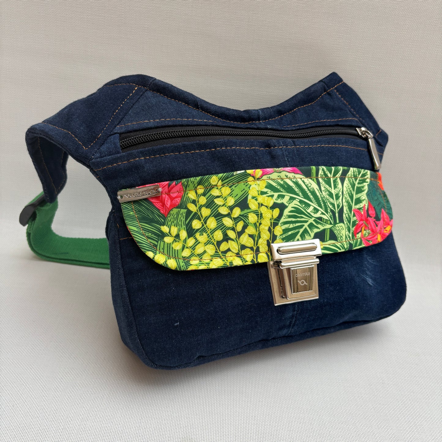 Riñonera "Natura" ♻️ Jeans Recycled ♻️ · Pieza Única Núm. 17912