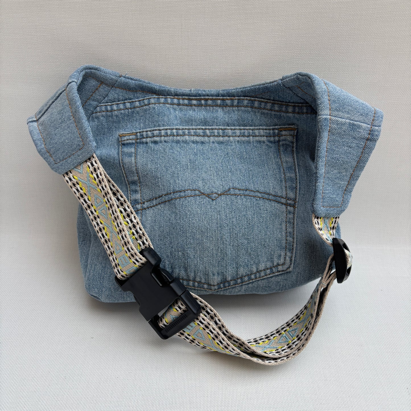 Riñonera "Jeans Top" ♻️ Jeans Recycled ♻️ · Pieza Única Núm. 17913