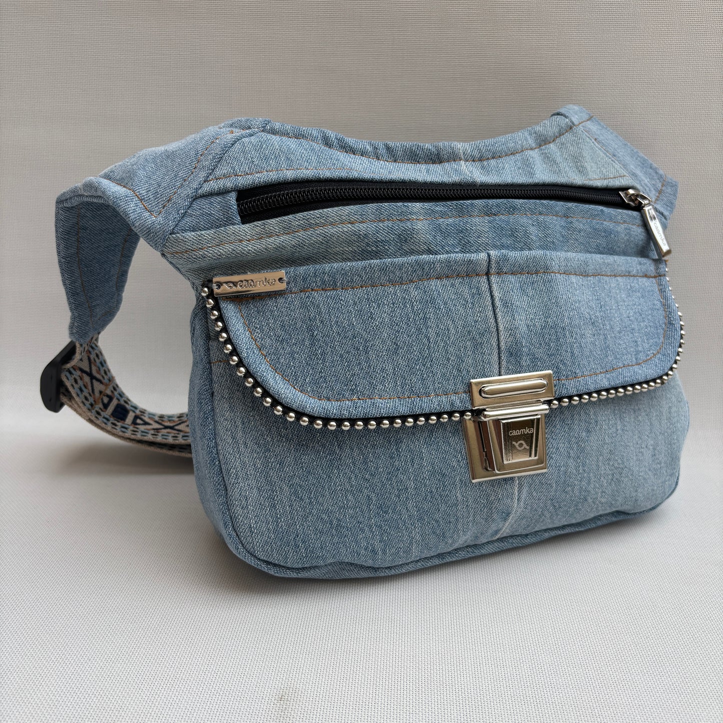 Riñonera "Jeans Top" ♻️ Jeans Recycled ♻️ · Pieza Única Núm. 17917