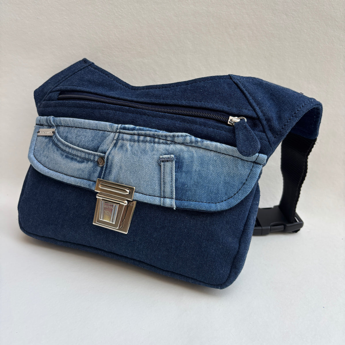 Riñonera "Special Jeans Fantasy" + Bolsillo trasero · Pieza Única Núm. 19578