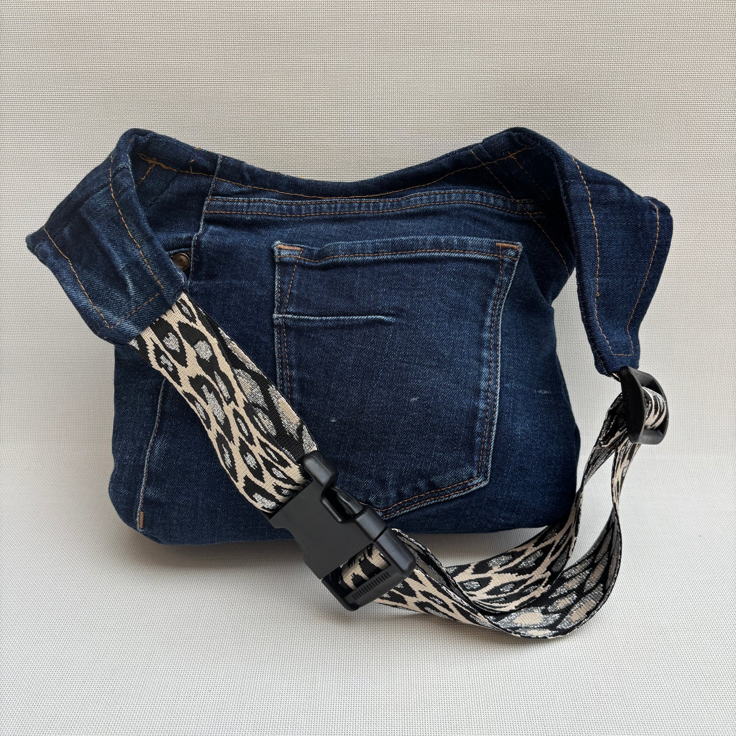 Riñonera "Jeans Top" ♻️ Jeans Recycled ♻️ · Pieza Única Núm. 17914