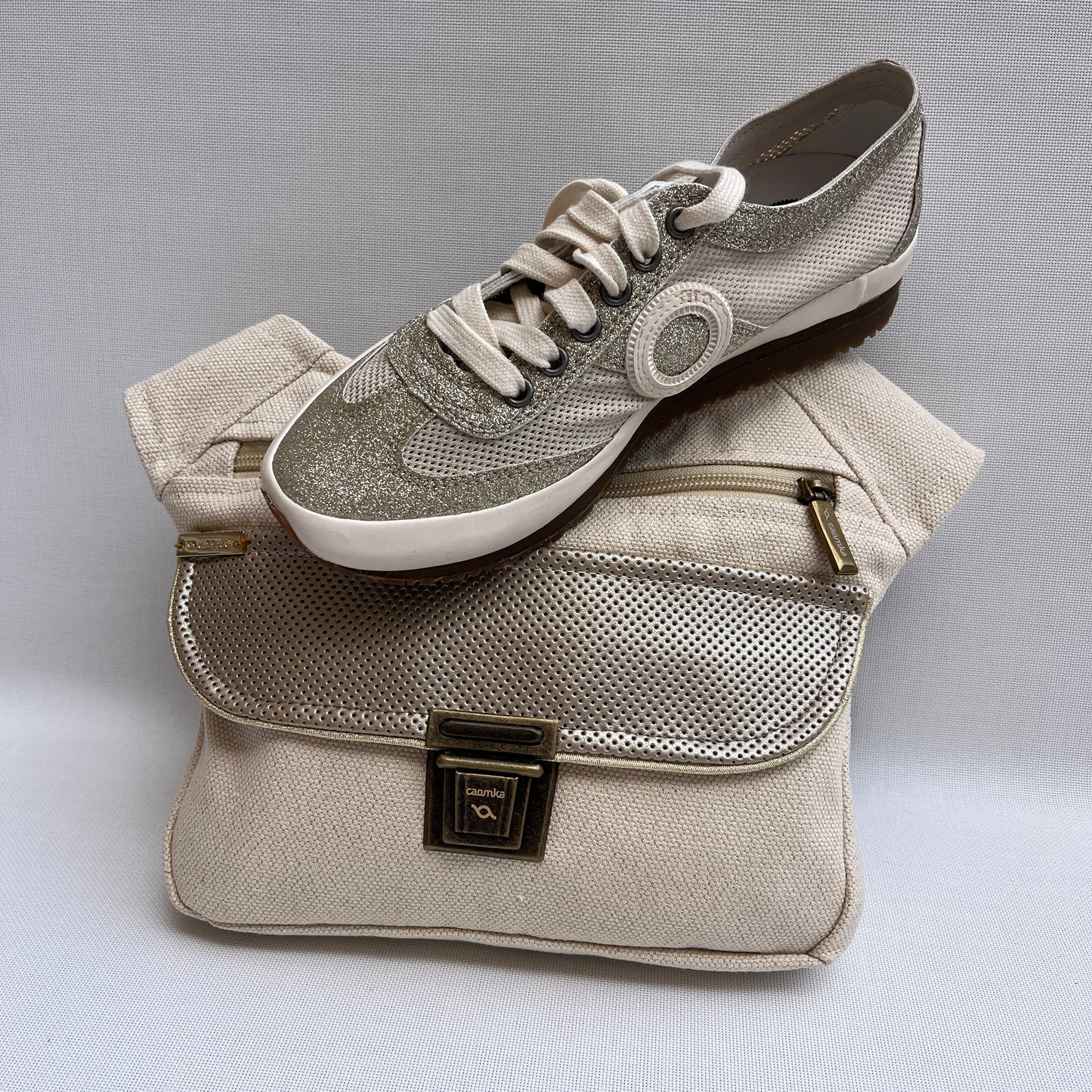 Special Golden Beige Top + Bolsillo trasero · Pieza Única Núm. 15427