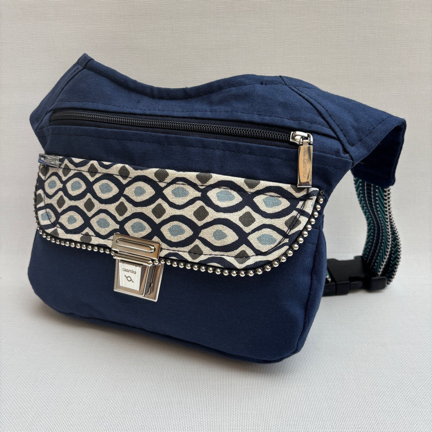 Riñonera "Special Blue Sea Top" · Pieza Única Núm. 17921