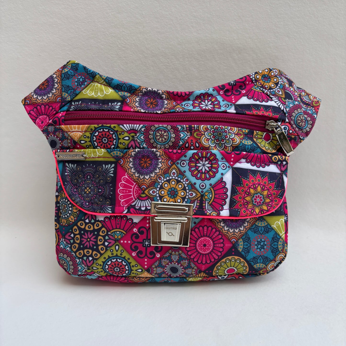 Riñonera "Special Mandalas" + Bolsillo trasero · Pieza Única Núm. 19474