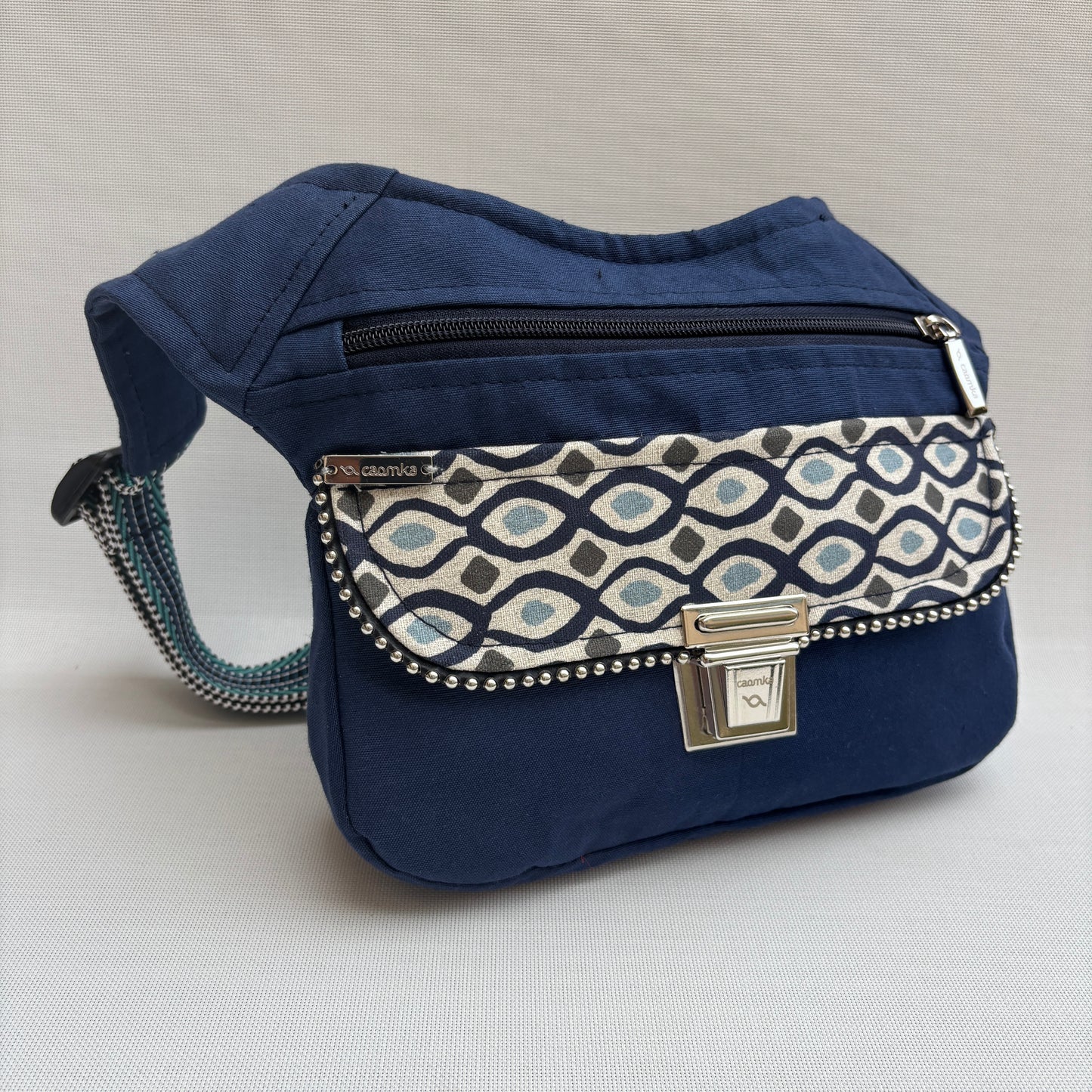 Riñonera "Special Blue Sea Top" · Pieza Única Núm. 17921