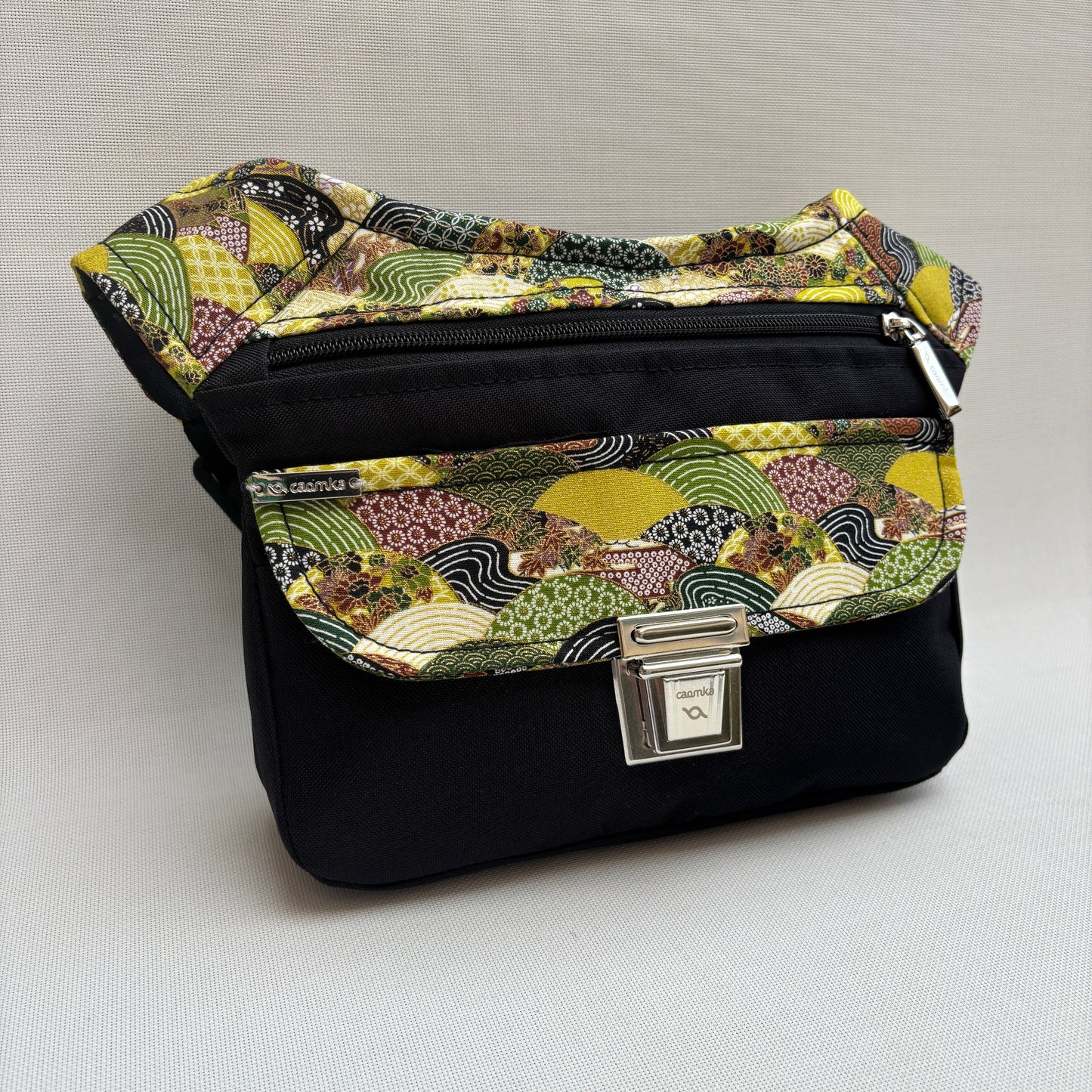 Spezielles schwarzes „Cordura“ &amp; Silber + Gesäßtasche, exklusives Teil Nr. 11492
