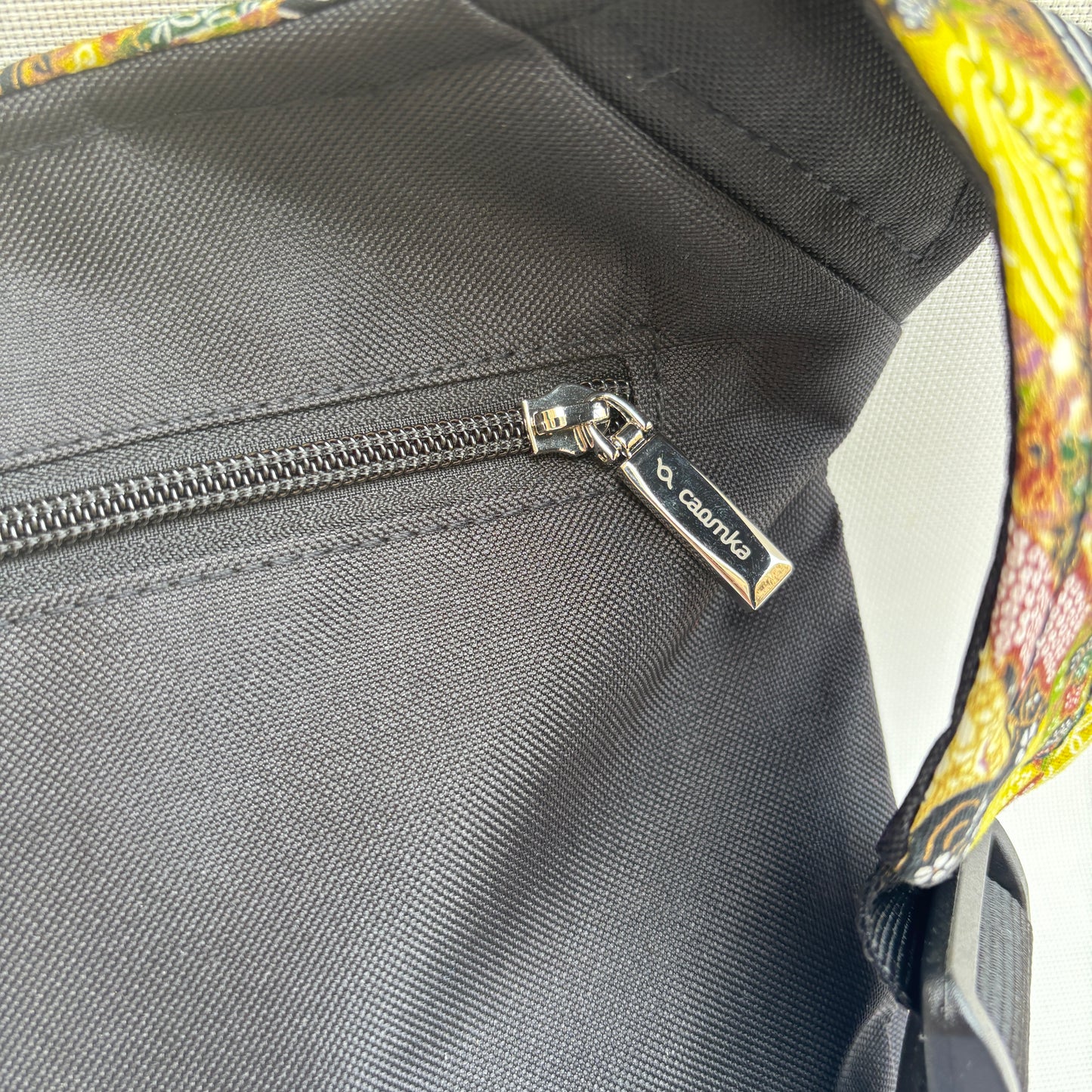 Spezielles schwarzes „Cordura“ &amp; Silber + Gesäßtasche, exklusives Teil Nr. 11492