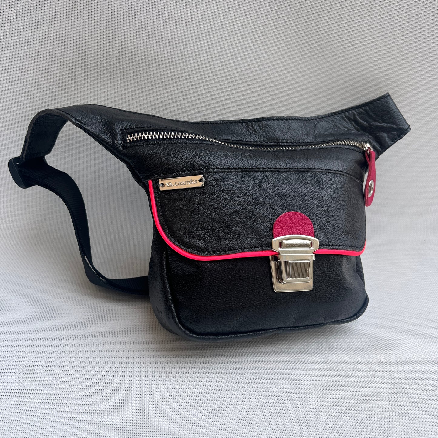 Mini Special Black & Silver · Piel natural BioCuir® · Pieza Exclusiva Núm. 13831