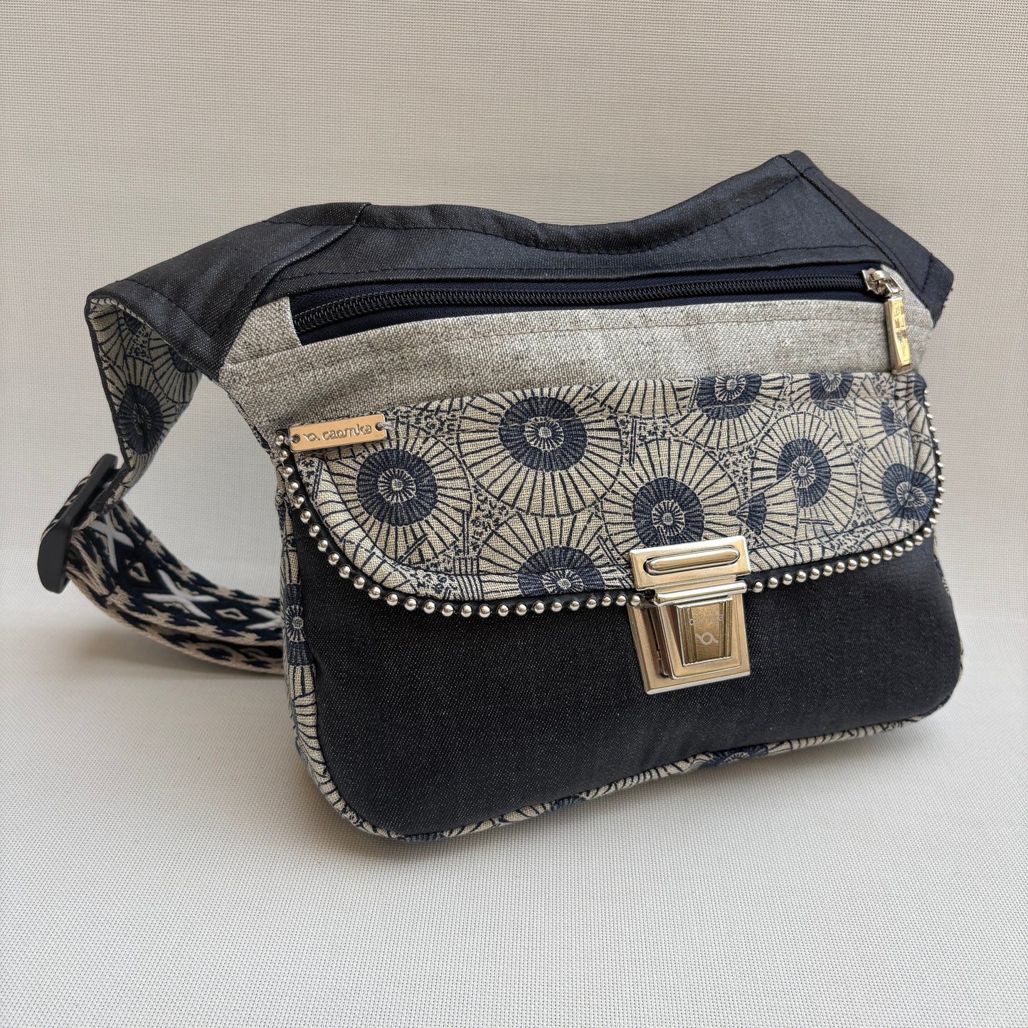 Riñonera "Special Maya Mandalas Top" + Bolsillo trasero · Pieza Única Núm. 17902