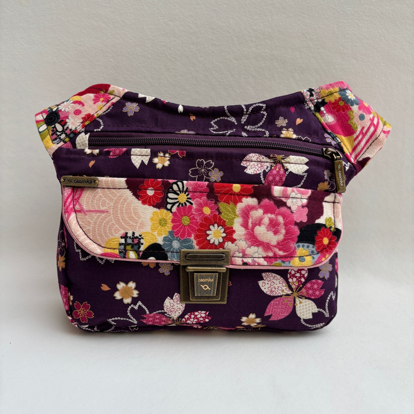 Riñonera "Special Japanese Flowers Top" · Pieza Única Núm. 19469