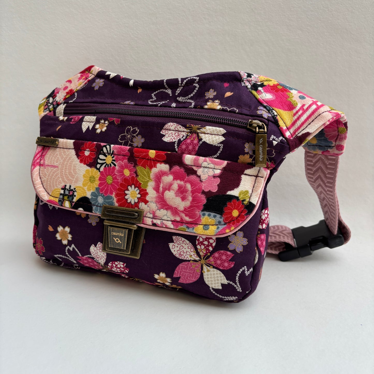 Riñonera "Special Japanese Flowers Top" · Pieza Única Núm. 19469