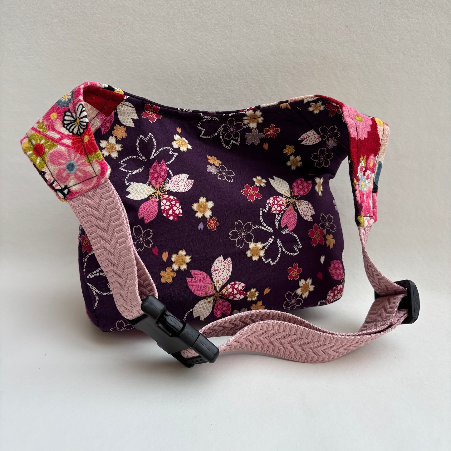 Riñonera "Special Japanese Flowers Top" · Pieza Única Núm. 19469