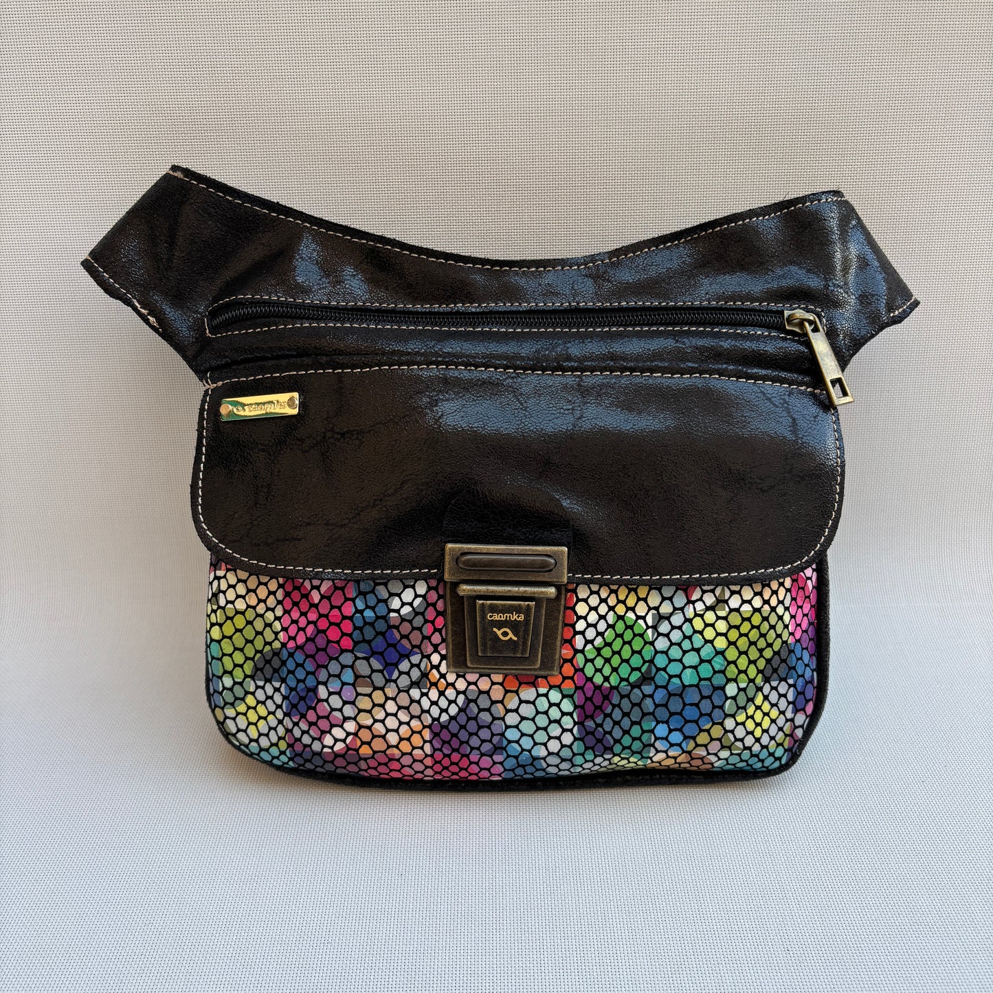 Special Black Fun Colors Top  · Piel - Cuero · Pieza Única Núm. 16375