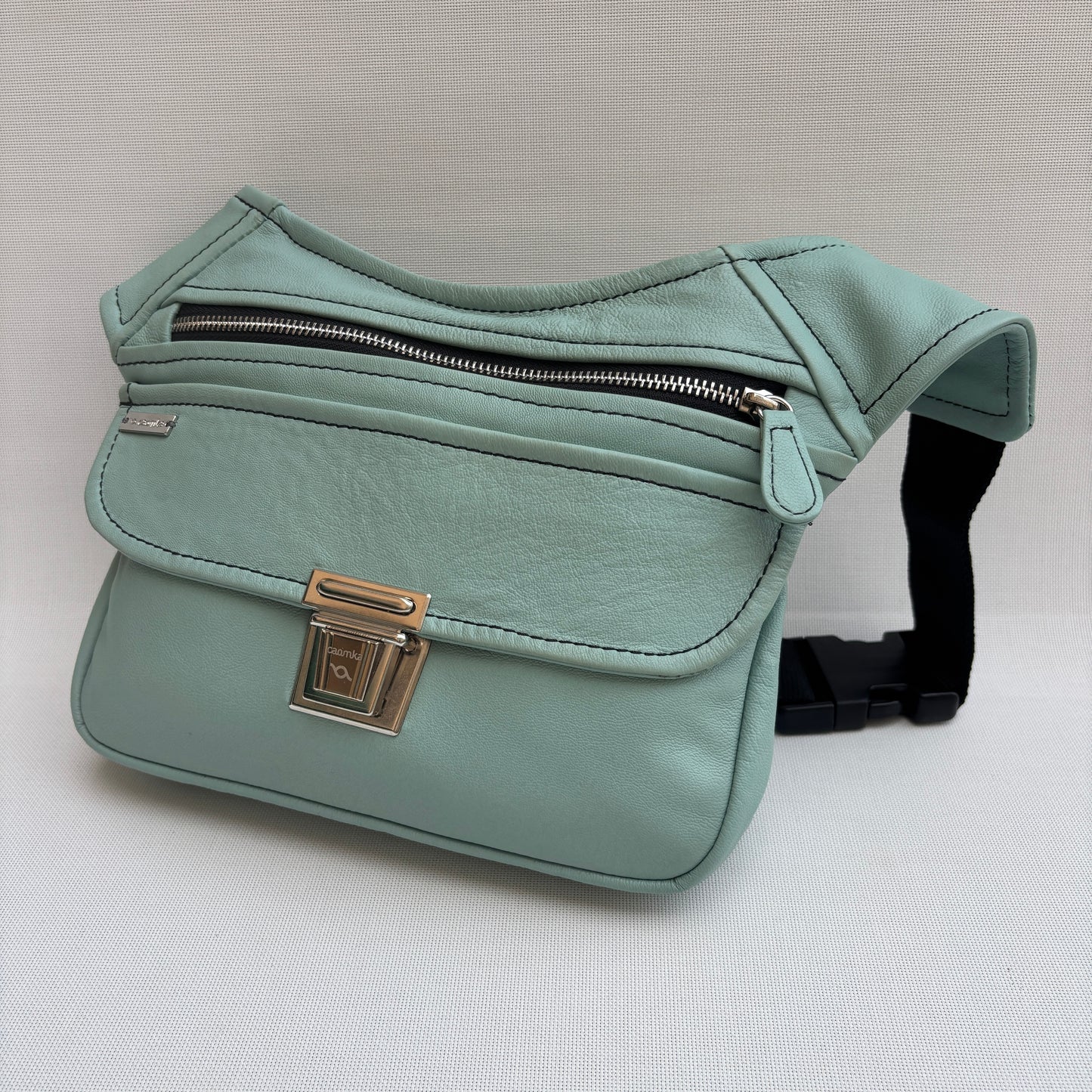 Riñonera Classic Turquesa & Silver · Piel · Pieza Exclusiva Núm. 17910