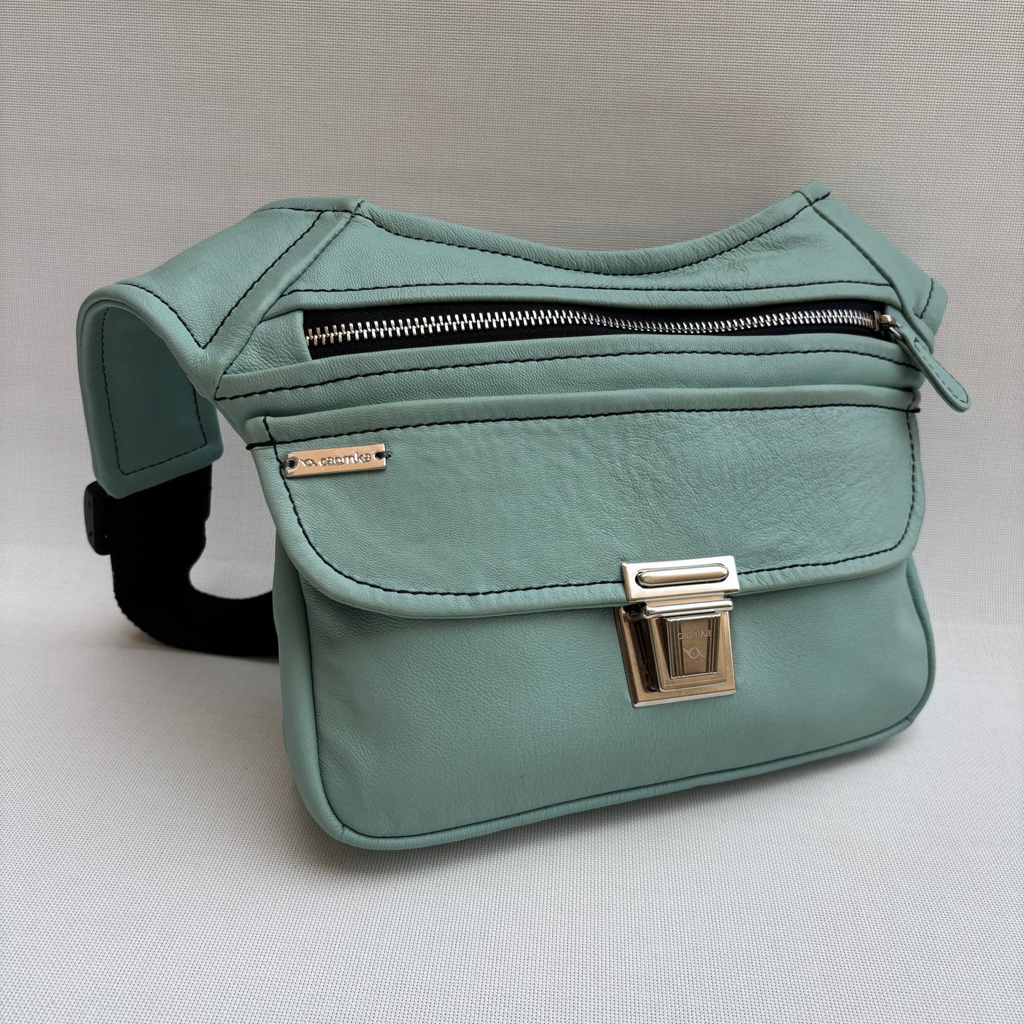 Riñonera Classic Turquesa & Silver · Piel · Pieza Exclusiva Núm. 17910