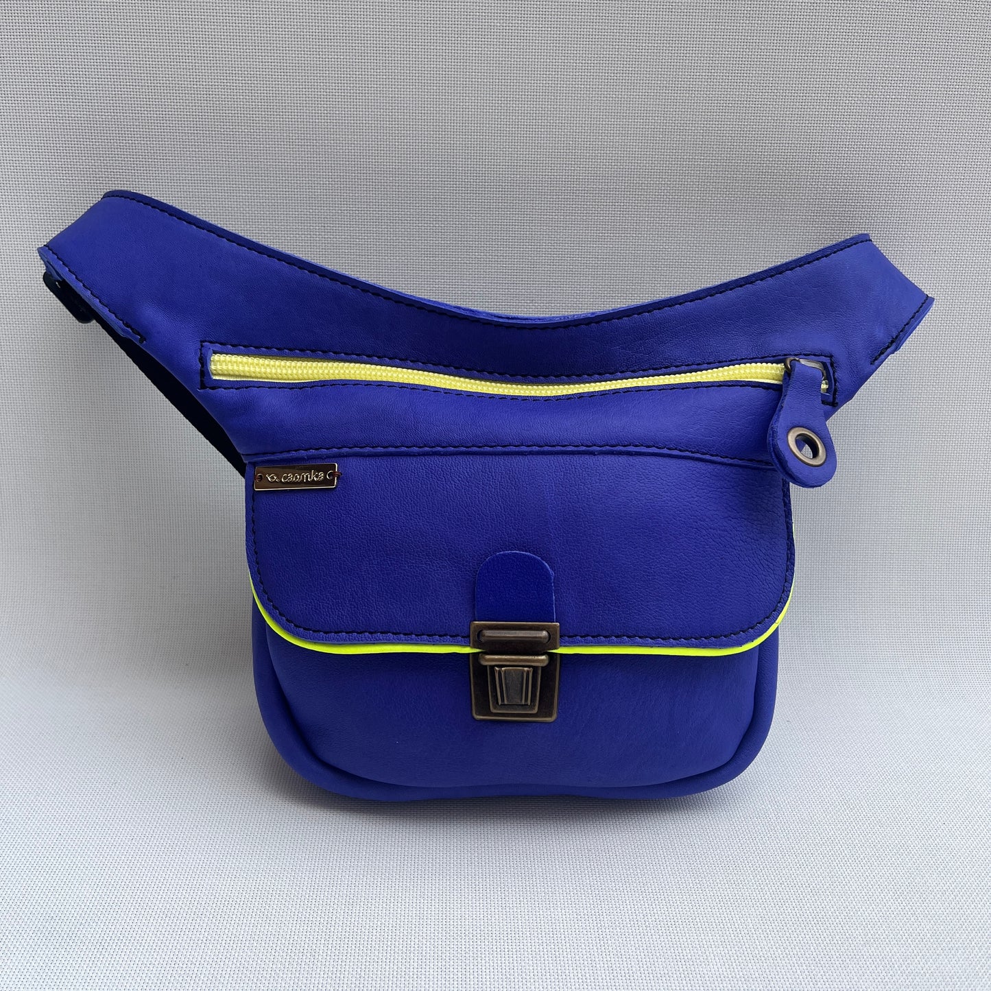 Mini Special Electric Blue · Piel natural BioCuir® · Pieza Exclusiva Núm. 13809