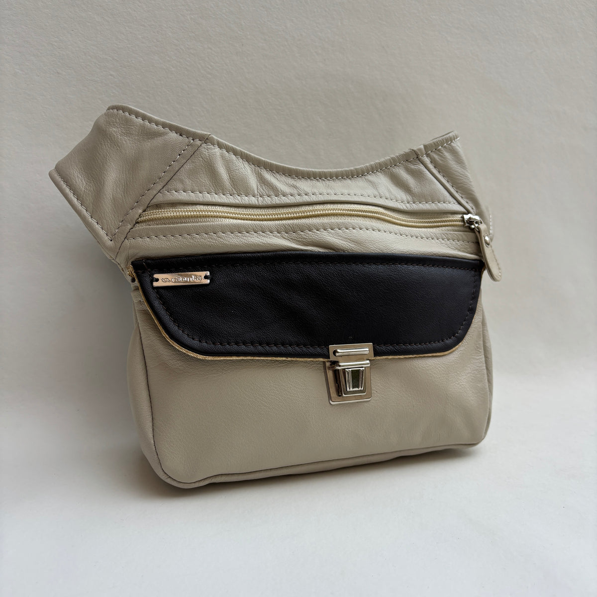 Riñonera Numa "Special Beige & Chocolate” + Bolsillo trasero · Piel · Pieza Exclusiva Núm. 19492