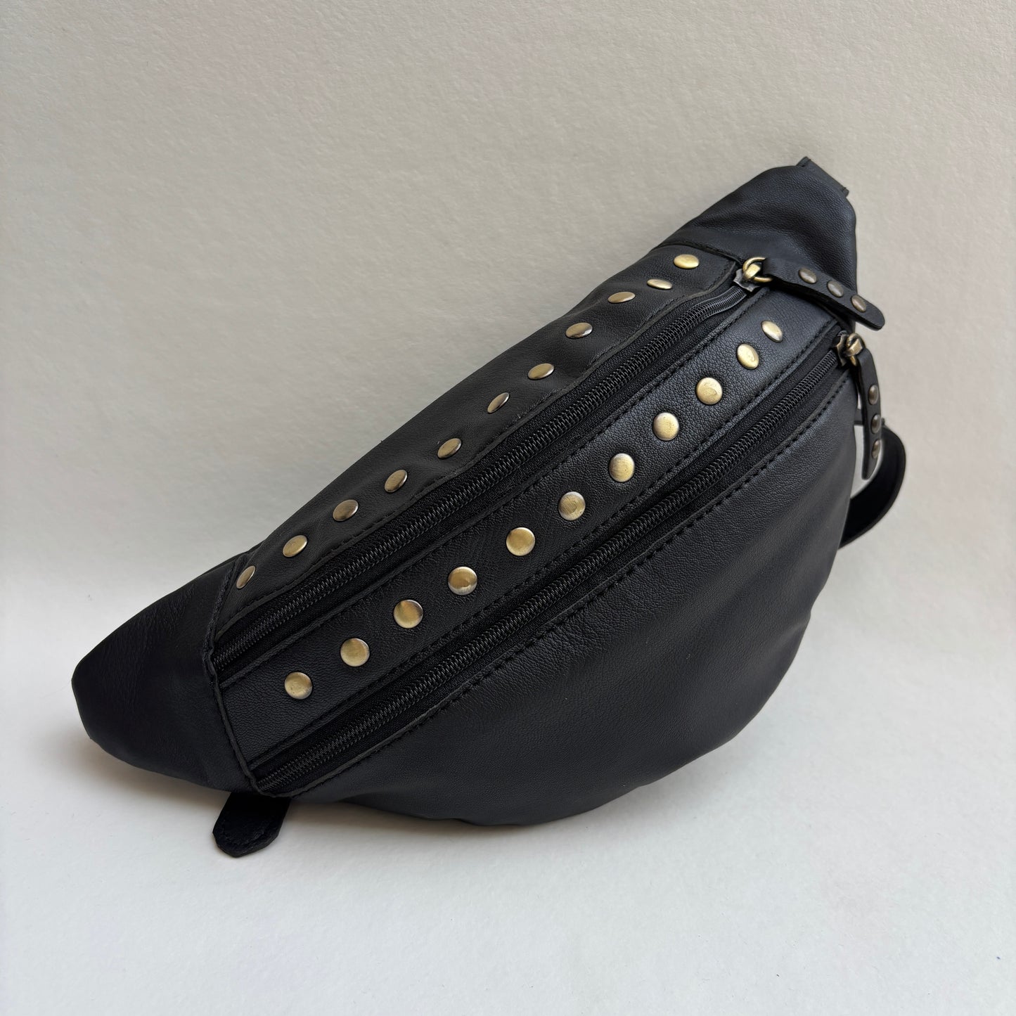 Premium Retro Chic Green BioCuir® Natural Leather Exclusive Piece No. 12639