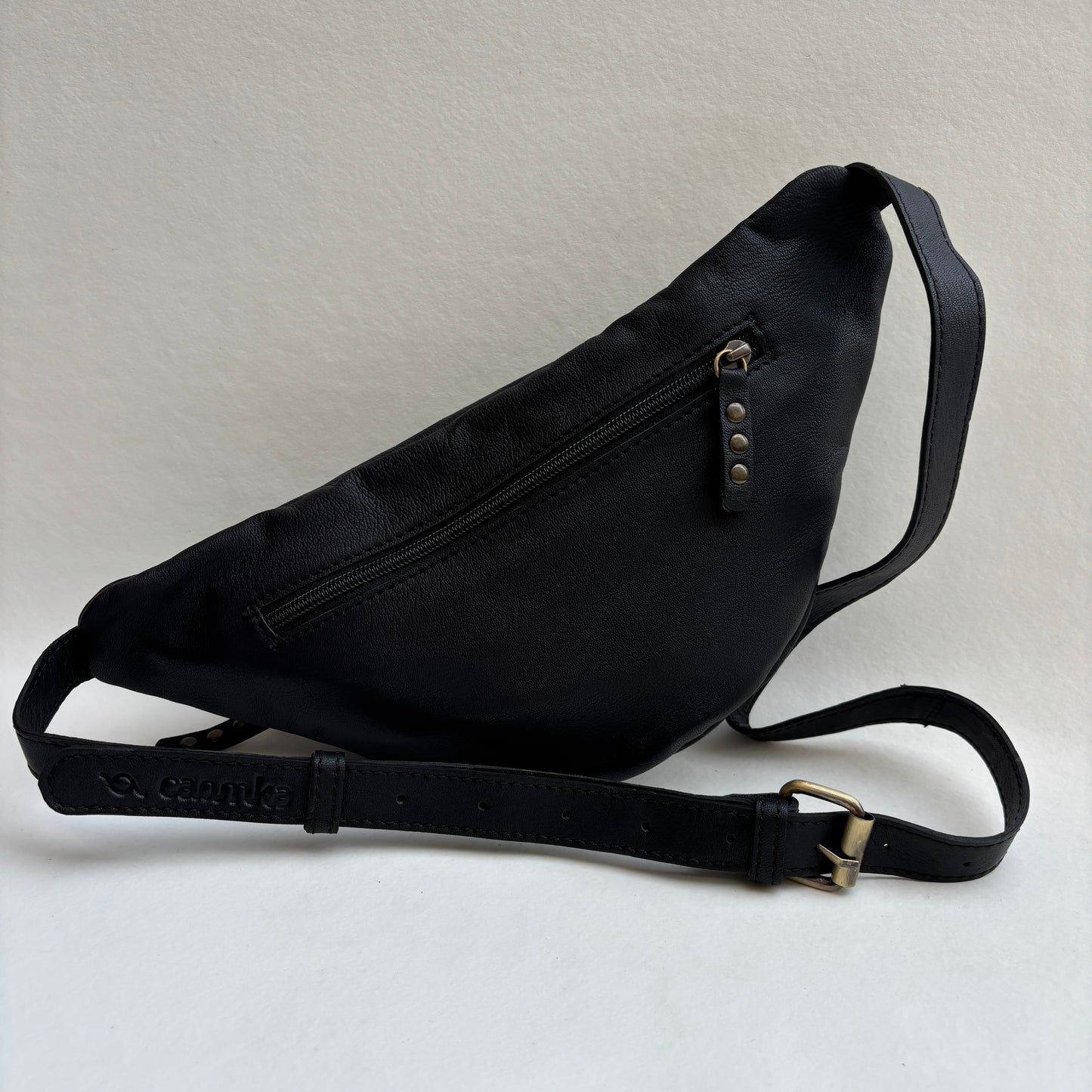 Premium Retro Chic Green BioCuir® Natural Leather Exclusive Piece No. 12639