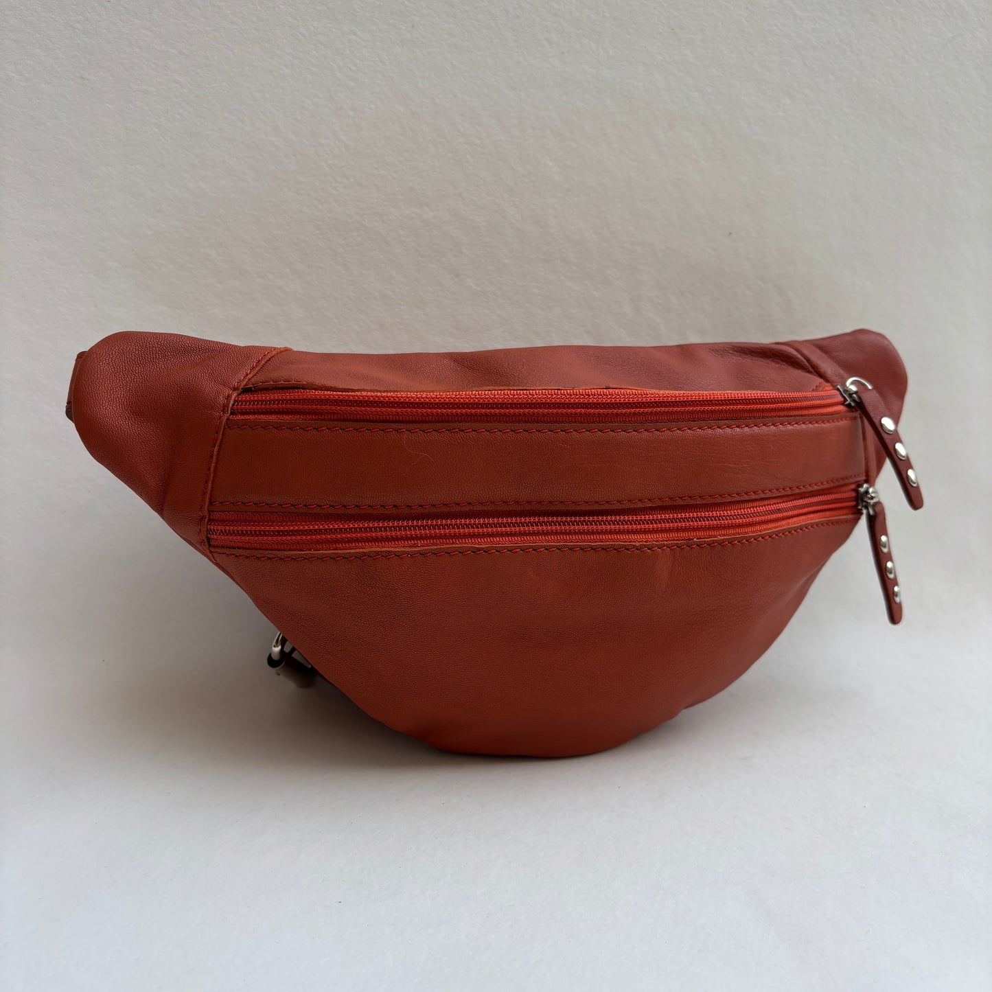 Riñonera Retrochic "Classic Caldera" · Piel · Pieza Exclusiva Núm. 19465