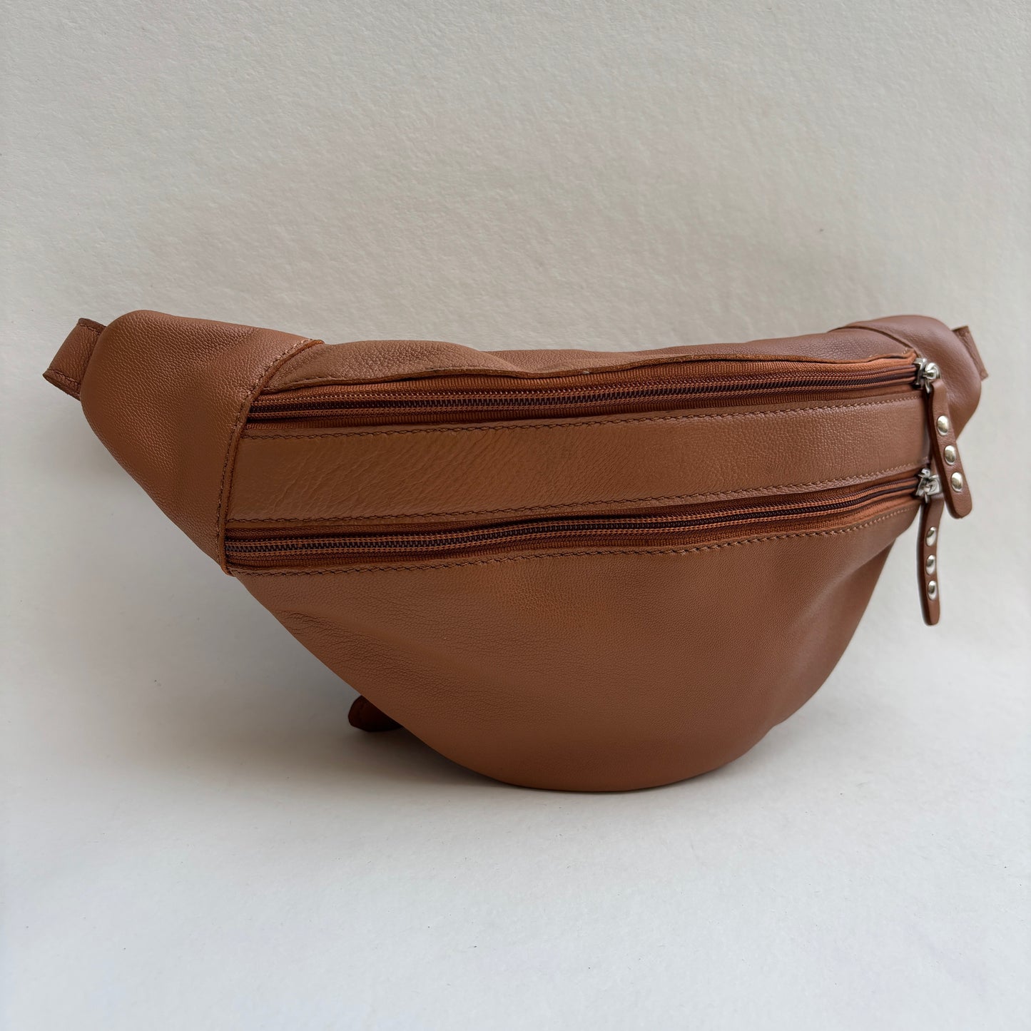 Premium Retro Chic Green BioCuir® Natural Leather Exclusive Piece No. 12639