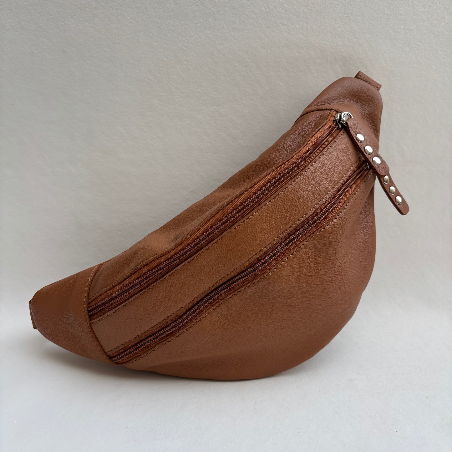 Premium Retro Chic Green BioCuir® Natural Leather Exclusive Piece No. 12639