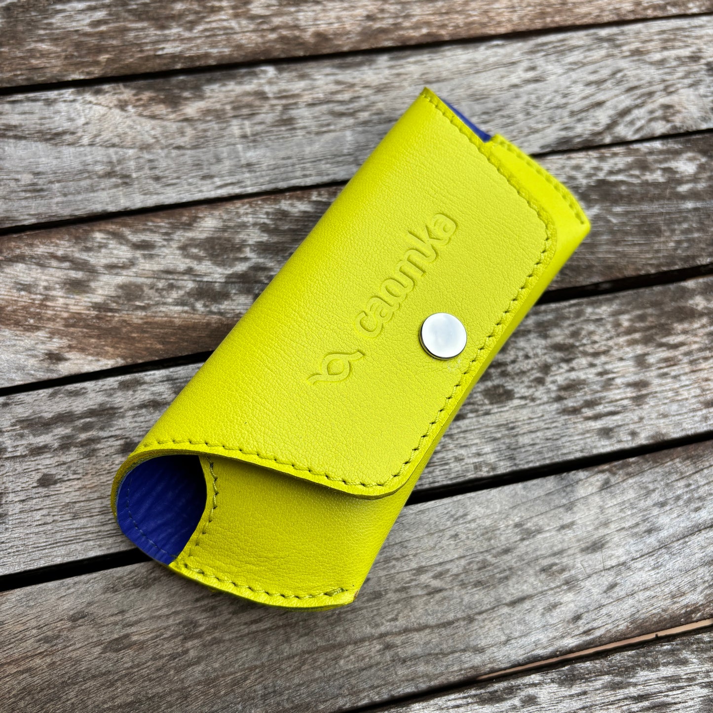 Estuche para gafas 100% de piel en color: "Limón" · Pieza exclusiva núm. 18589