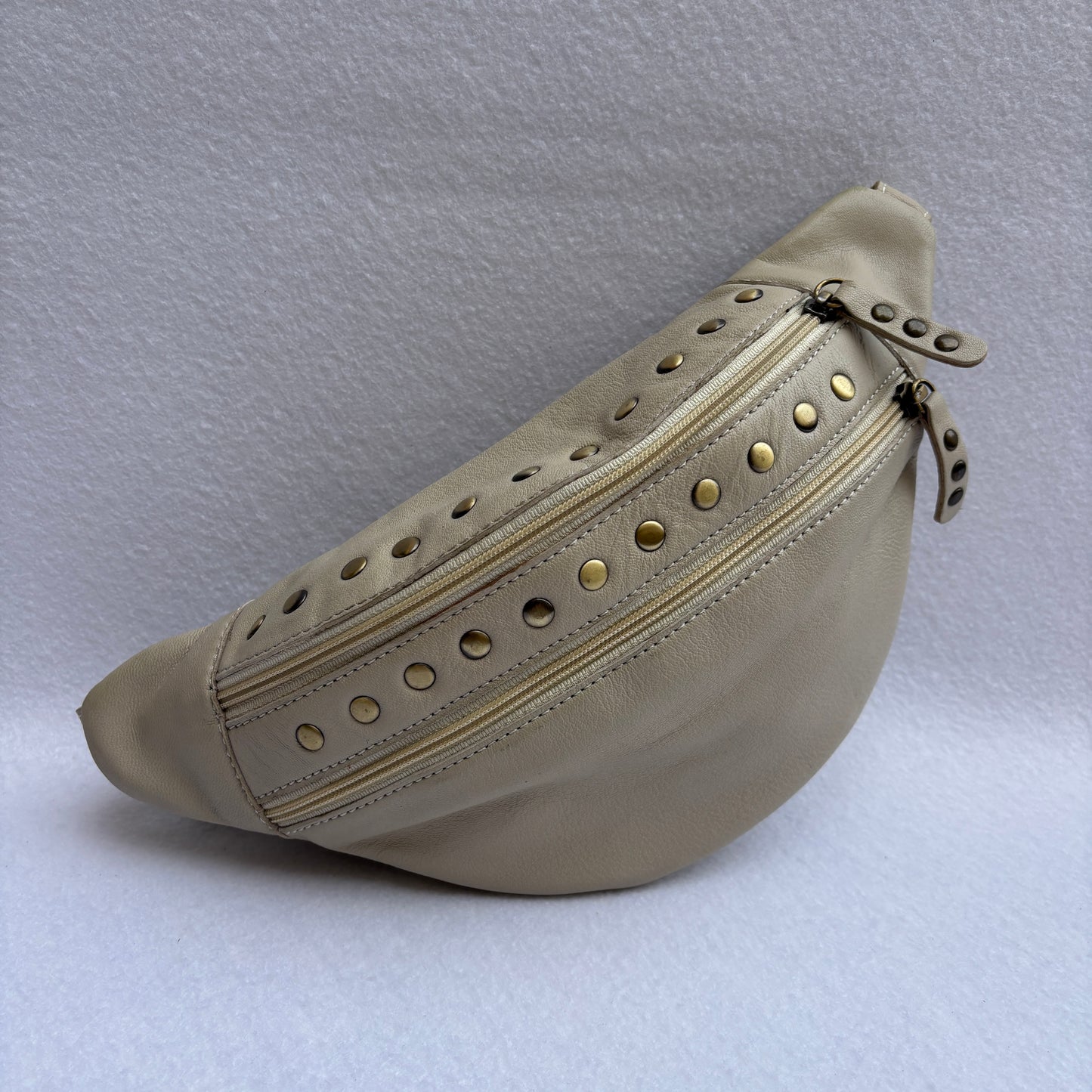 Riñonera "Special Premium RetroChic Beige" · Piel · Pieza Exclusiva Núm. 19468
