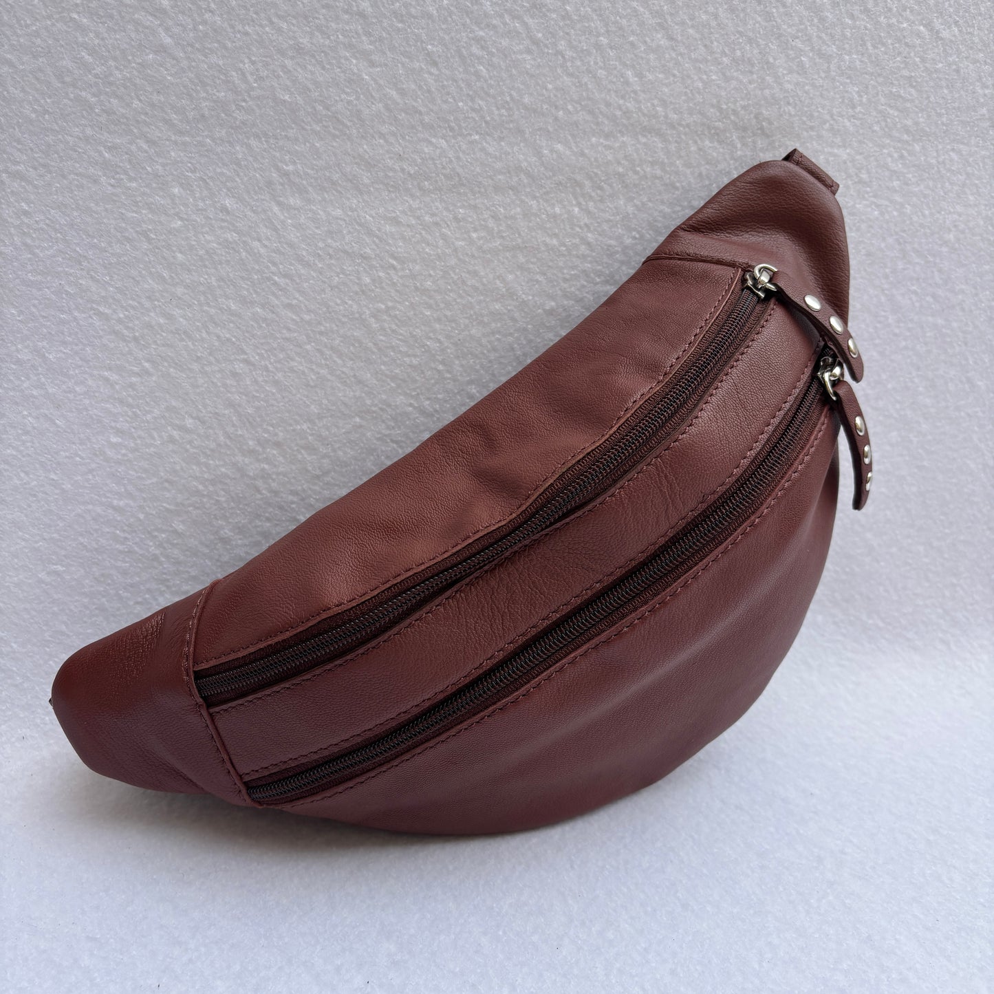 Premium Retro Chic Green BioCuir® Natural Leather Exclusive Piece No. 12639