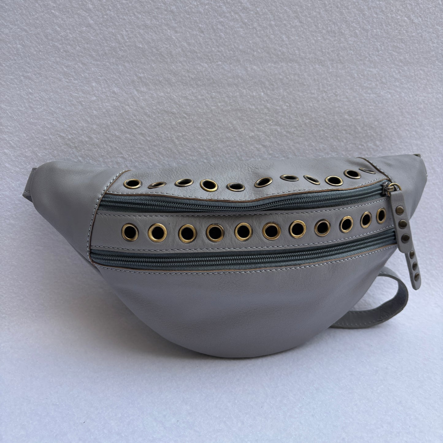 Premium Retro Chic Green BioCuir® Natural Leather Exclusive Piece No. 12639