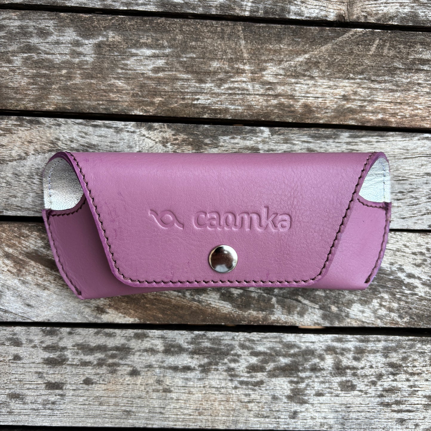 Estuche para gafas 100% de piel en color: "Malva" · Pieza exclusiva núm. 18580