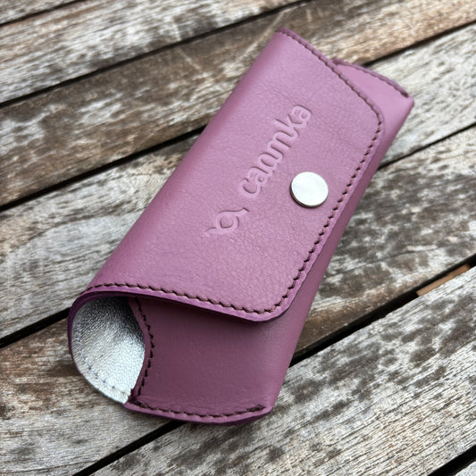 Estuche para gafas 100% de piel en color: "Malva" · Pieza exclusiva núm. 18580