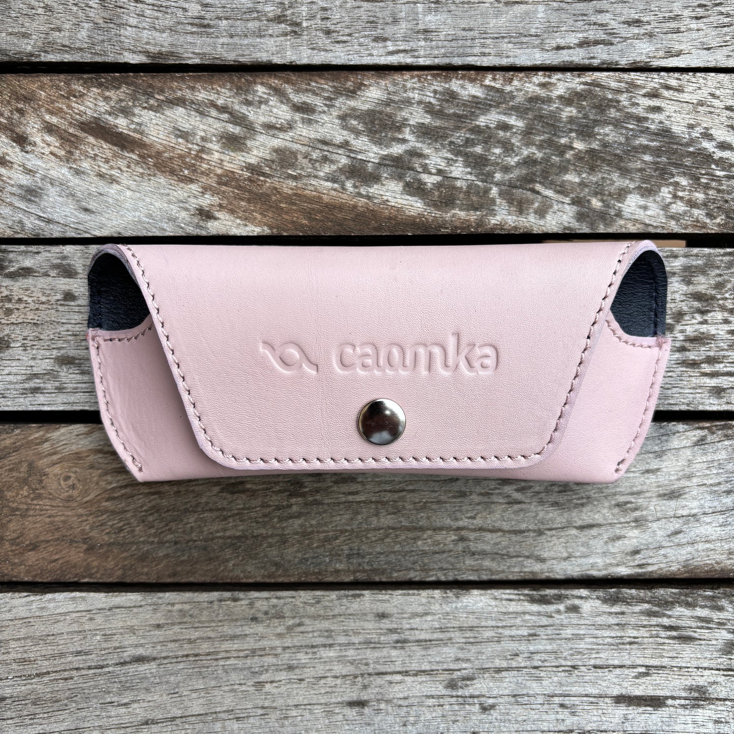 Estuche para gafas 100% de piel en color: "Rosa" · Pieza exclusiva núm. 18573