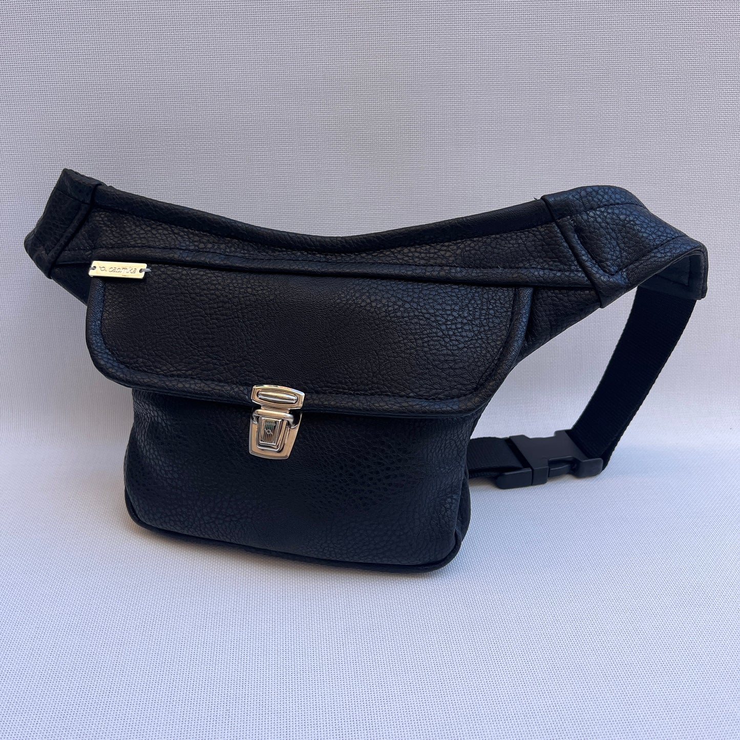 Mini Classic Black · Polipiel · Pieza Única Núm. 15483