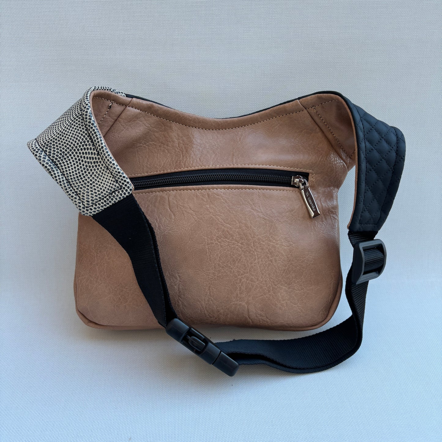 Riñonera "Special Australia" + Bolsillo trasero · Polipiel · Pieza Única Núm. 17271