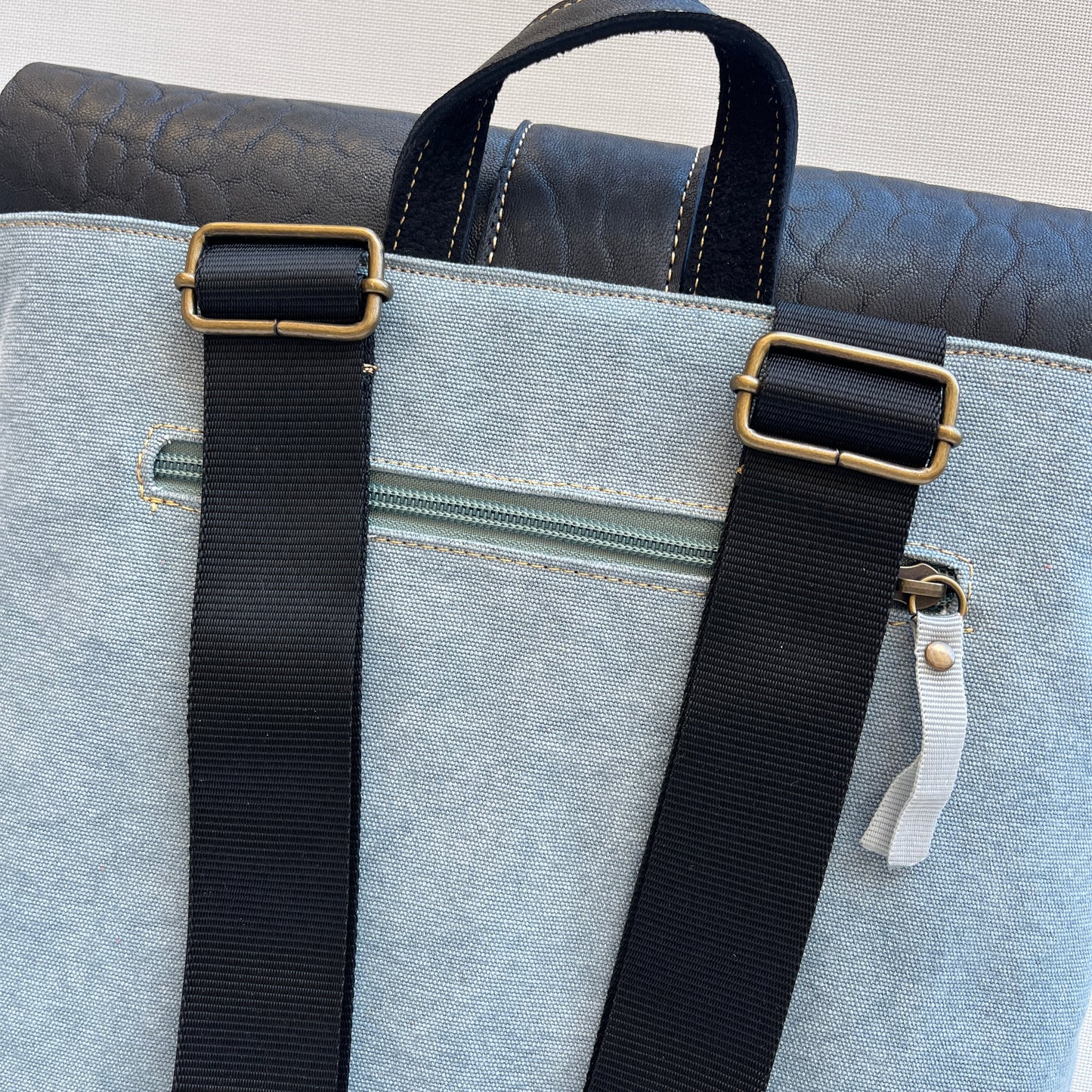 Mochila Top Caomka · Tejido natural de cáñamo · Pieza Única 15486