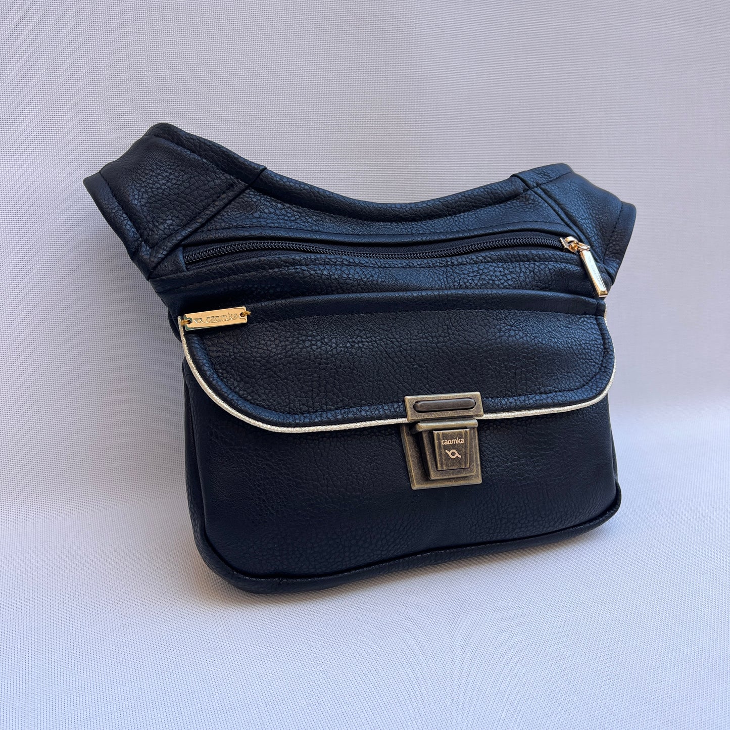 Special Elegant Black · Polipiel · Pieza Exclusiva Núm. 15514