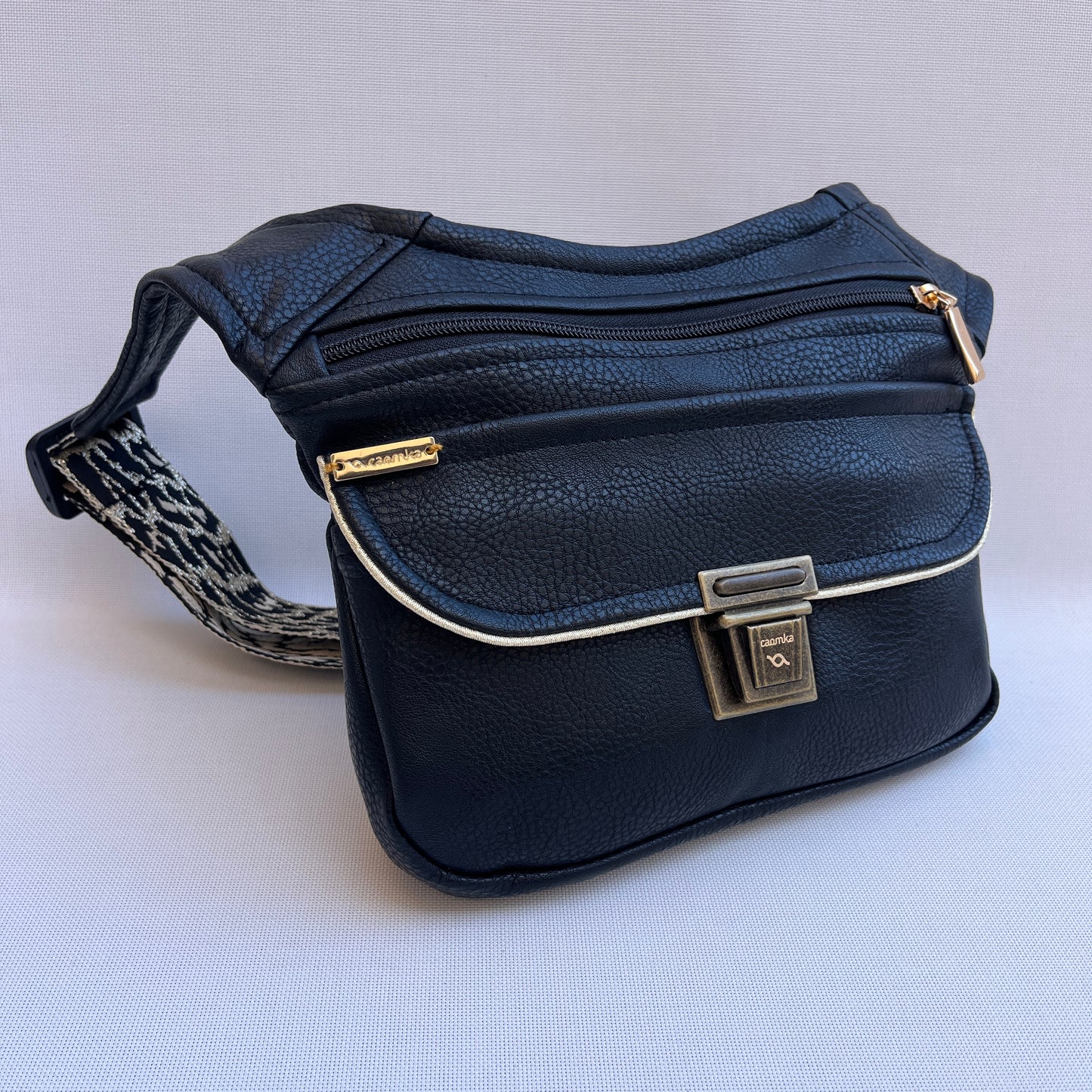 Special Elegant Black · Polipiel · Pieza Exclusiva Núm. 15514