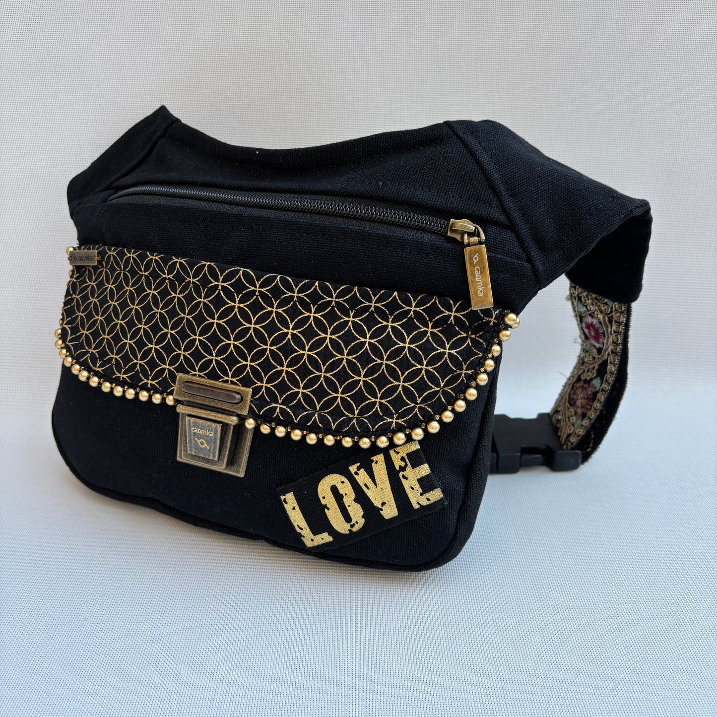 Luxury Top Caomka Geometric Love · Pieza Única Núm. 16381