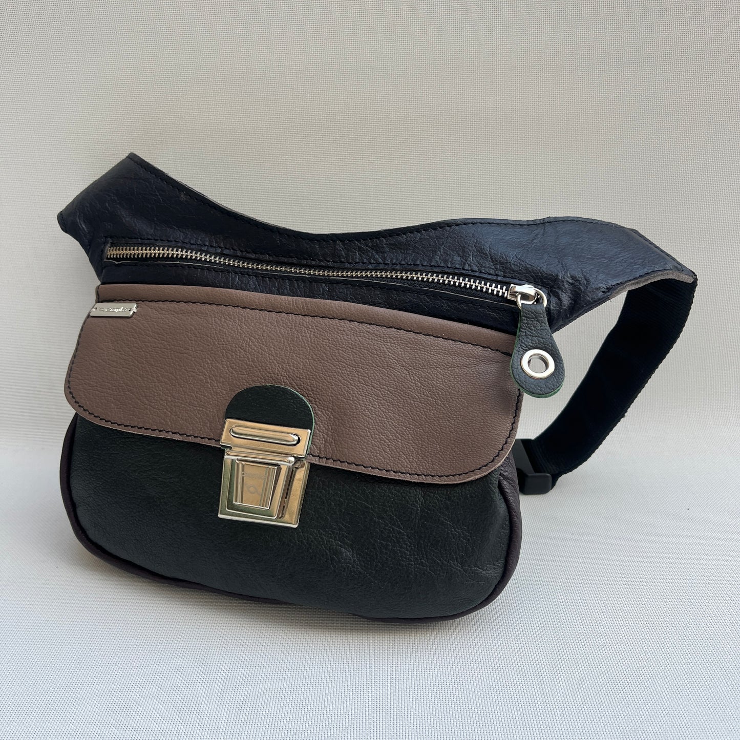 Special Green & Taupé & Dark Blue · Piel natural BioCuir® · Pieza Exclusiva Núm. 14778