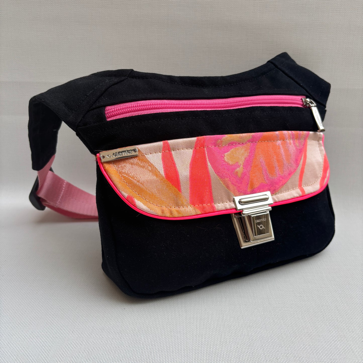 Riñonera "Pink Energy" + Bolsillo trasero · Pieza Única Núm. 17964