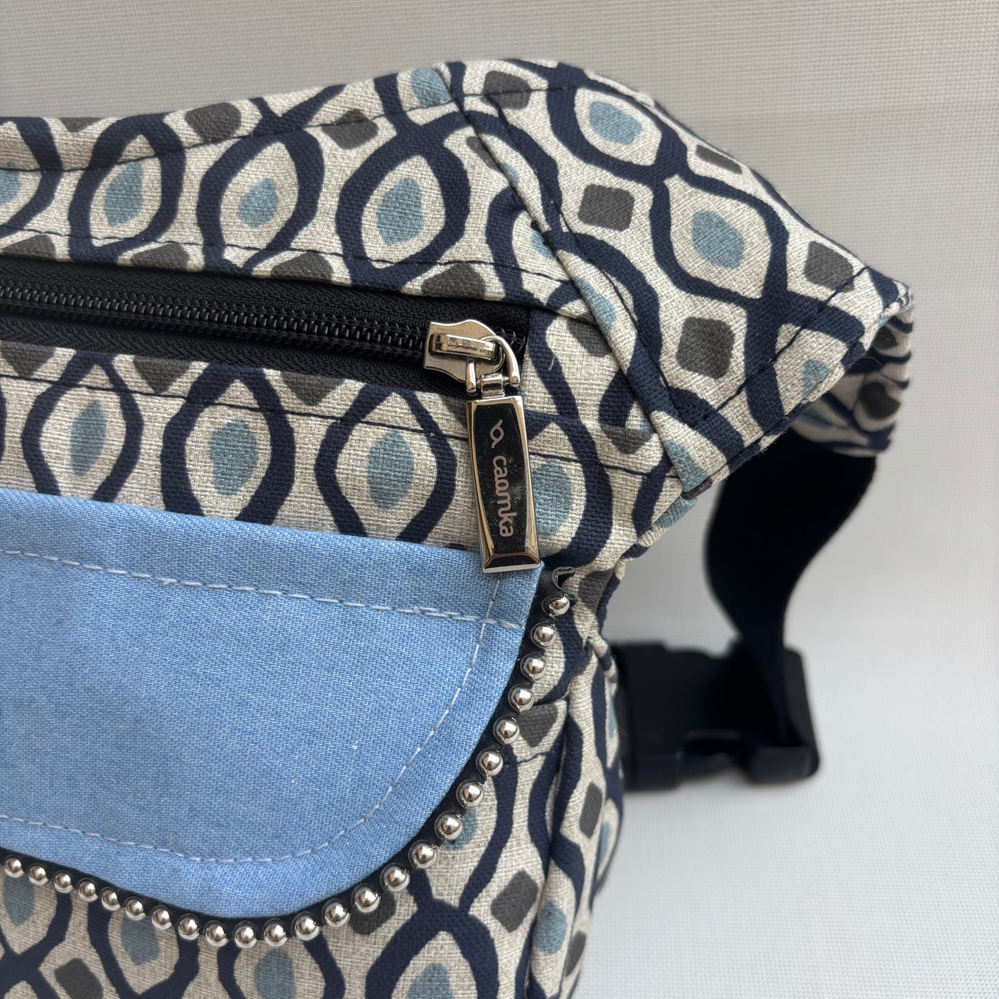 Riñonera "Square Vintage" · Pieza Única Núm. 18043