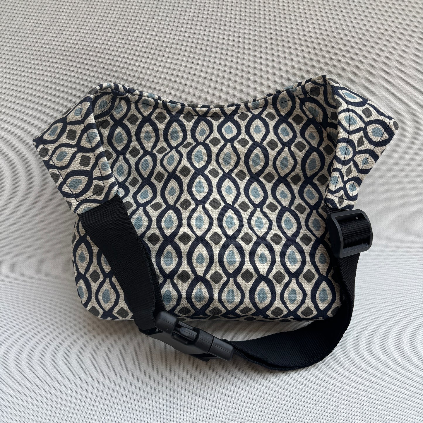 Riñonera "Square Vintage" · Pieza Única Núm. 18043