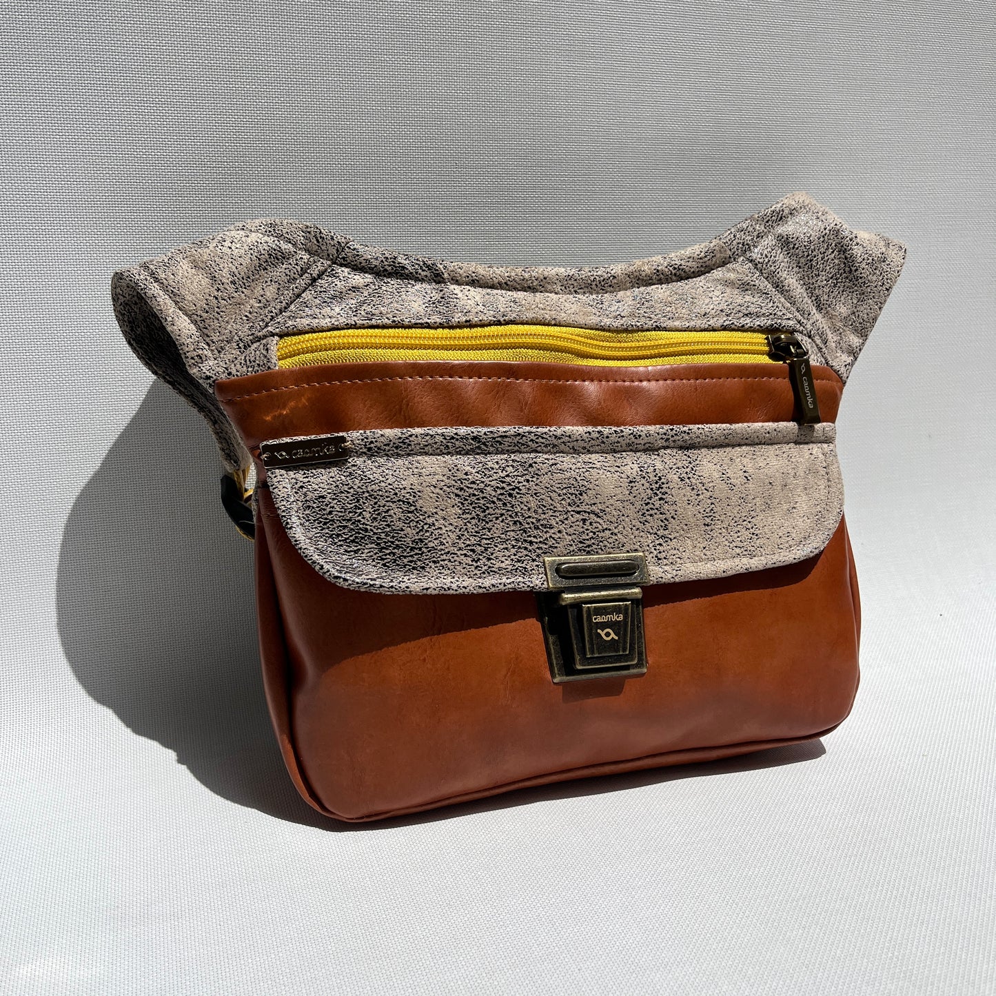 Special Brown Fantasy · Polipiel Vegana · Pieza Única Núm. 13878