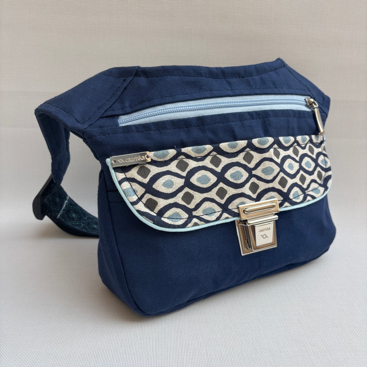 Riñonera "Special Navy Geometry Top" · Pieza Única Núm. 18119