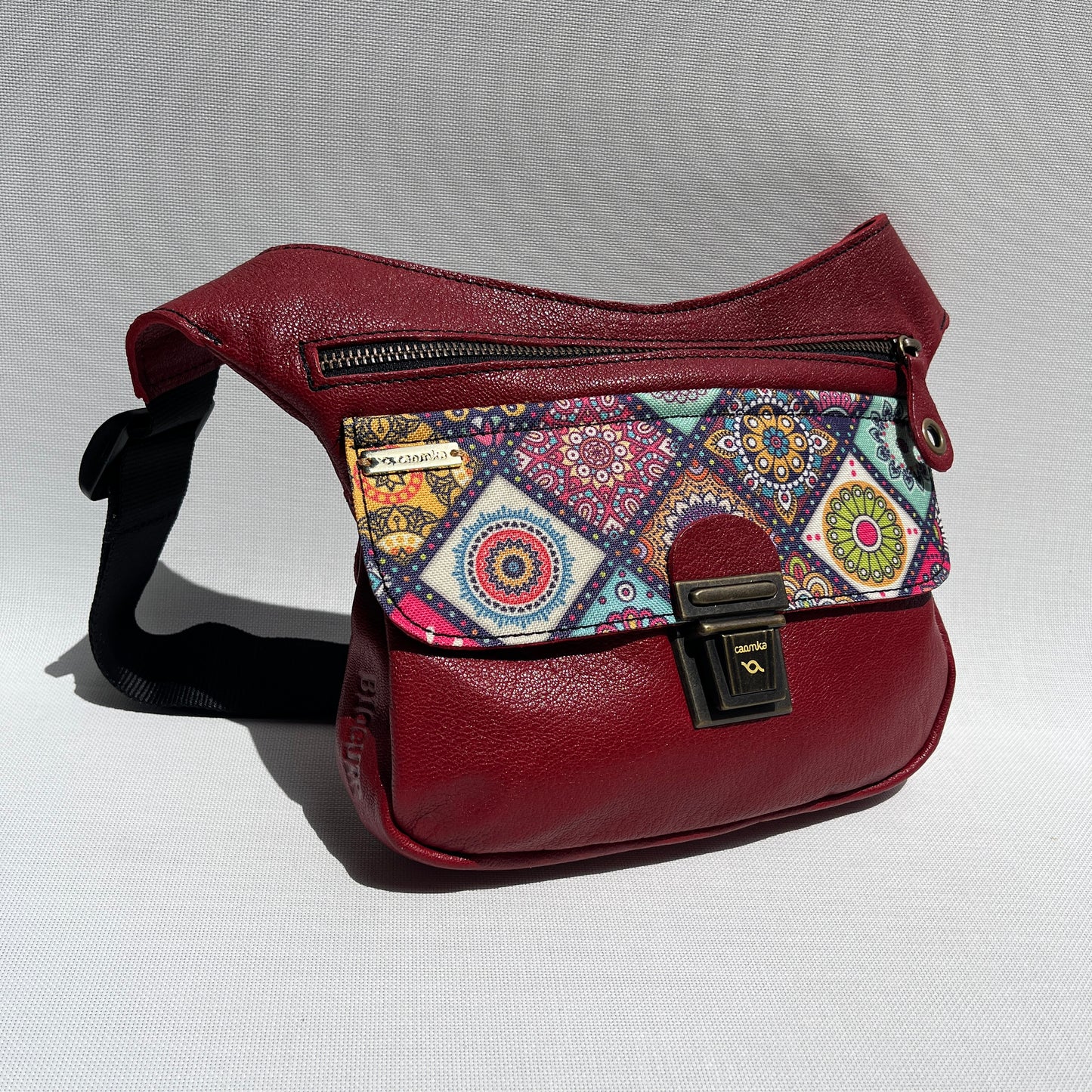 Special Red & Mandalas · Piel natural BioCuir® · Pieza Única Núm. 13869