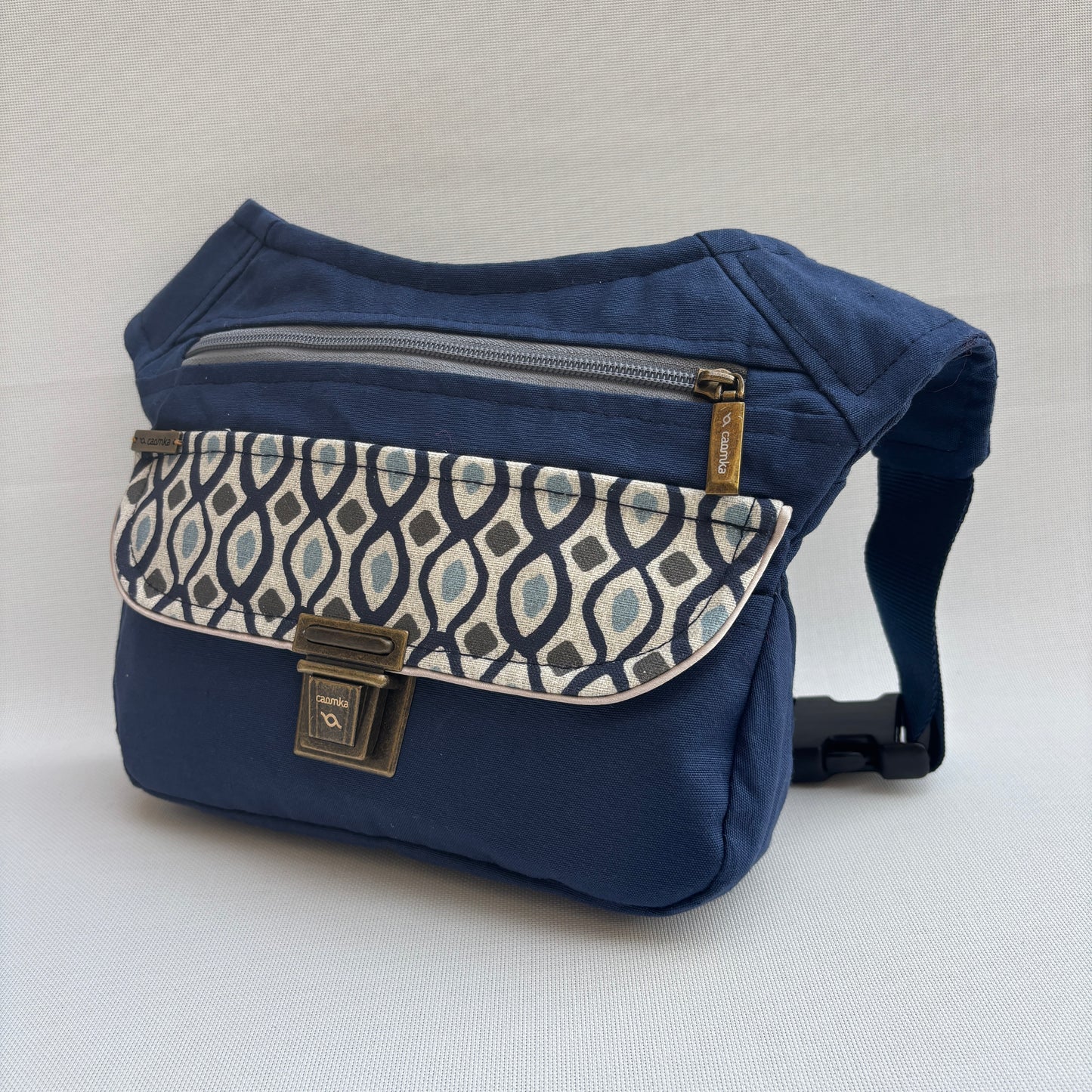 Riñonera "Special Blue Fantasy" + Bolsillo trasero · Pieza Única Núm. 18035