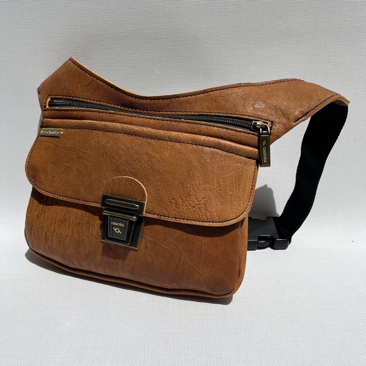 Special Brown · Piel natural BioCuir® · Pieza Exclusiva Núm. 13876