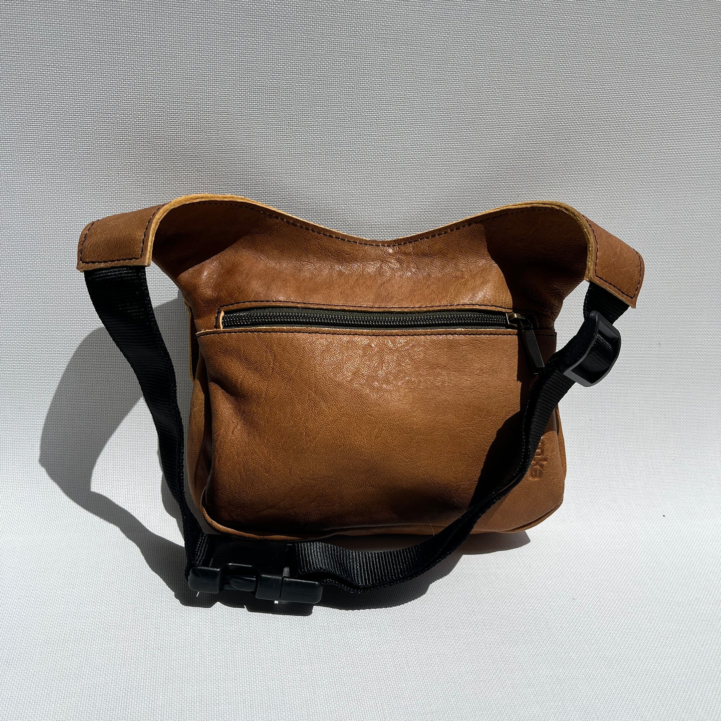 Special Brown · Piel natural BioCuir® · Pieza Exclusiva Núm. 13876