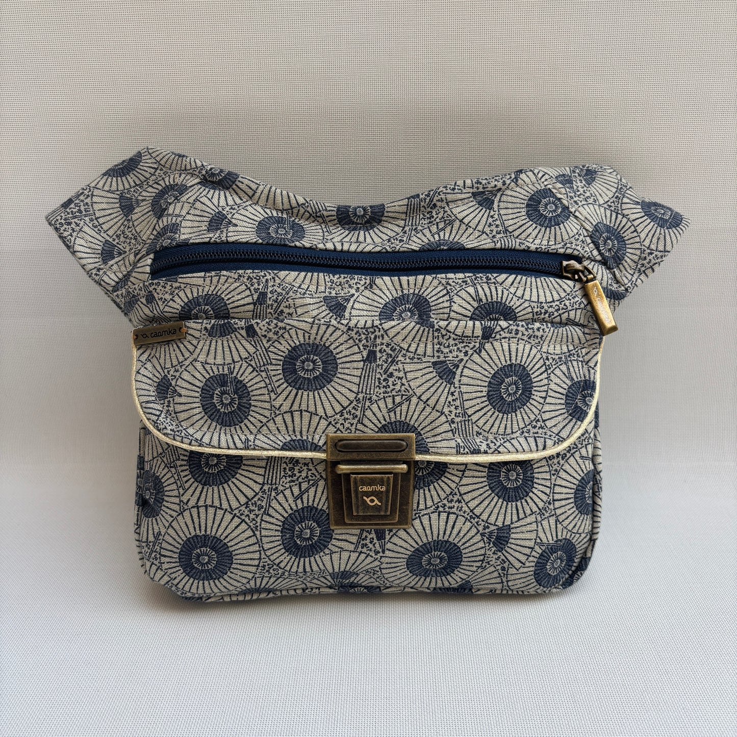 Riñonera "Special Blue Mandalas Top" +  Bolsillo trasero · Pieza Única Núm. 17947